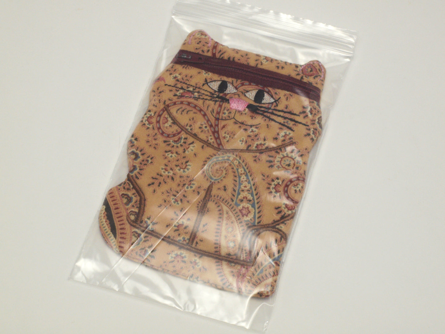 Embroidered Cat Fabric Case